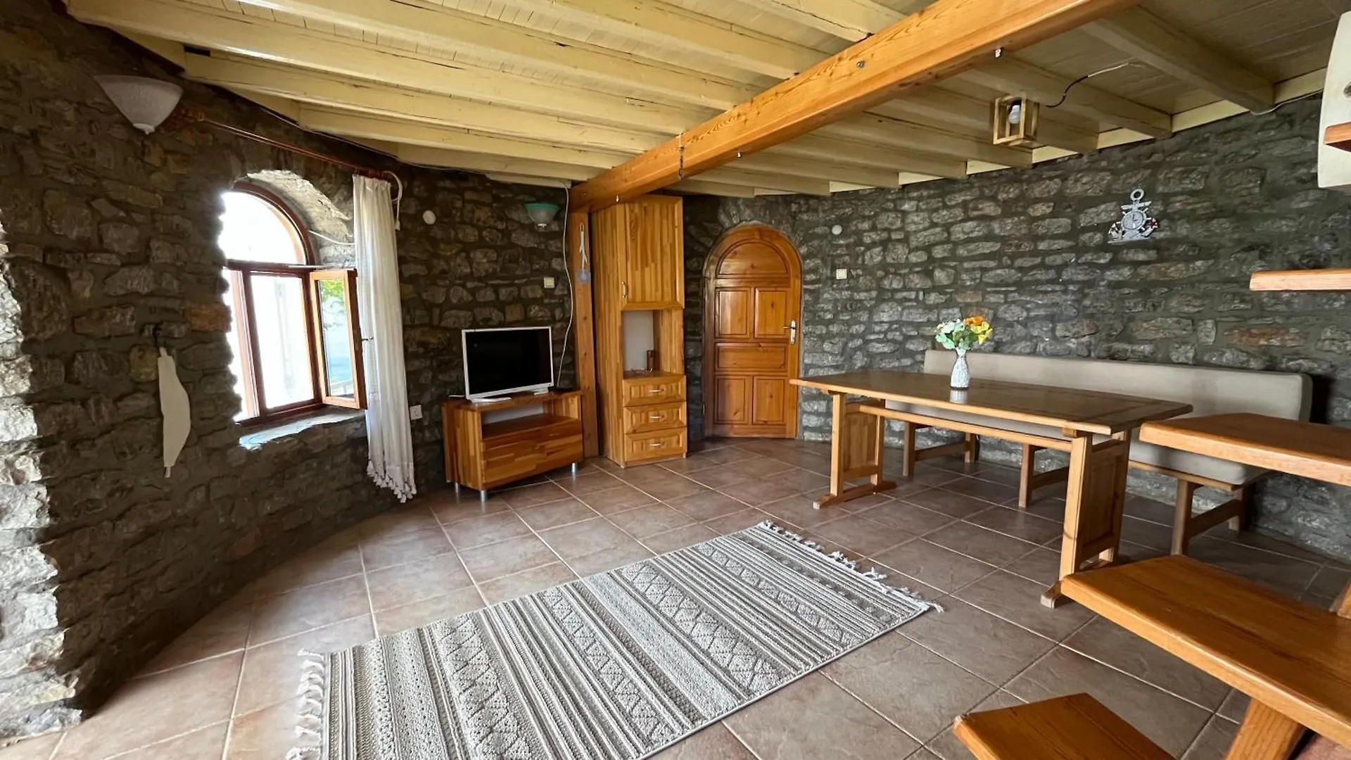 Vila Kule Degirmen Deniz Manzarali Tas Ev Marmaris