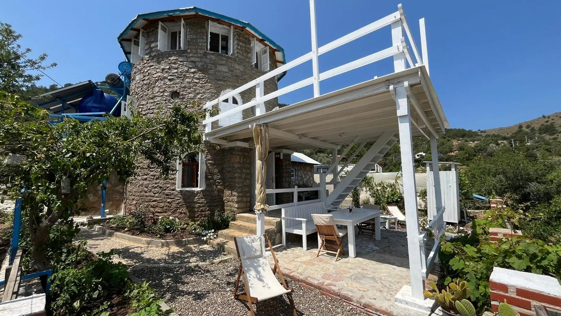 Kule Degirmen Deniz Manzarali Tas Ev location